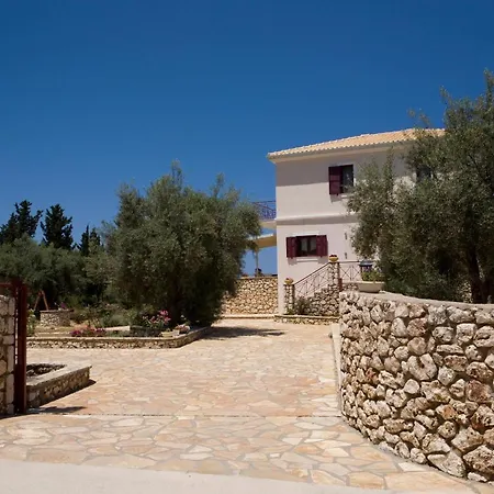 וילה Katia Tsoukaládhes