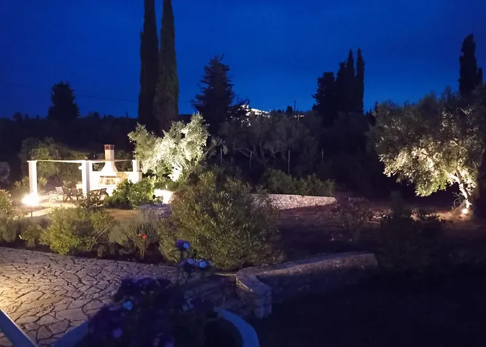 Katia Villa Tsoukaládhes