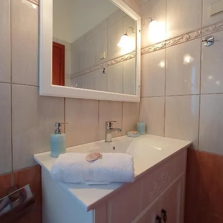 빌라 Katia Tsoukaládhes